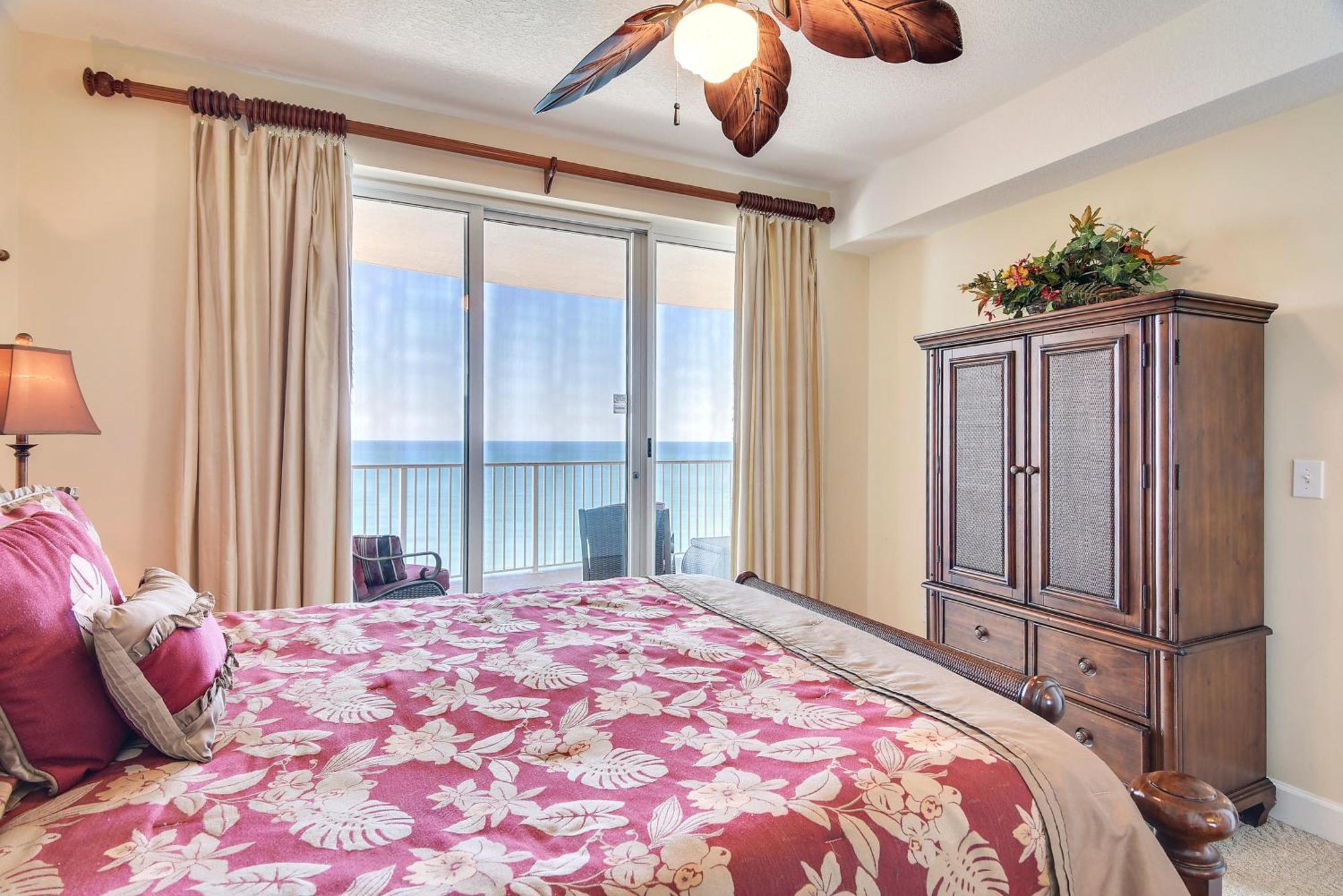 Ocean Villa Condos #1801 By Book That Condo Panama City Beach Room photo